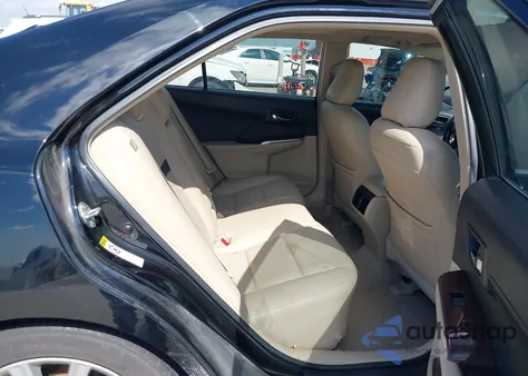 2013 Toyota Camry Xle z USA, uszkodzony, nr VIN 4T4BF1FK0DR282226